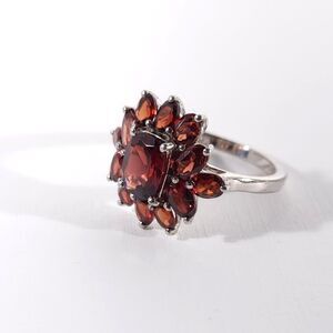 Mozambique Garnet Cocktail Ring 4.8 Carats tw Size 6